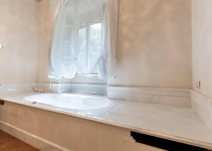 Villa Loretino I Ultimate Luxury In Florence Comeana